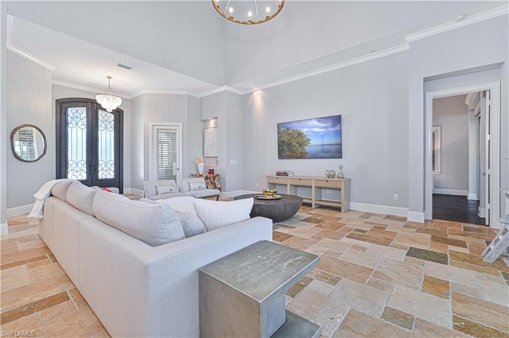 RENAISSANCE - Residential