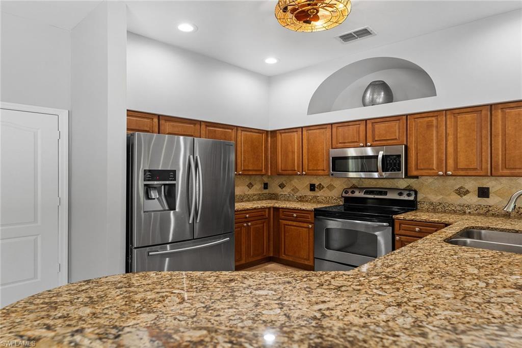 QUAIL CROSSING - Residential