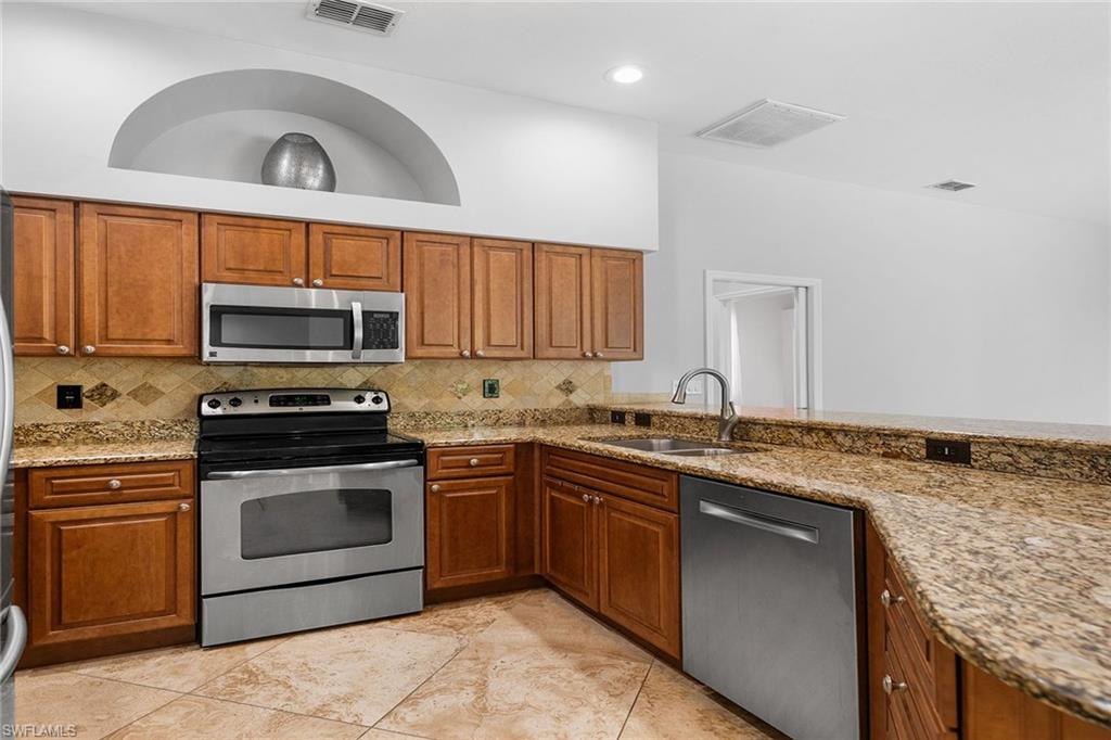 QUAIL CROSSING - Residential