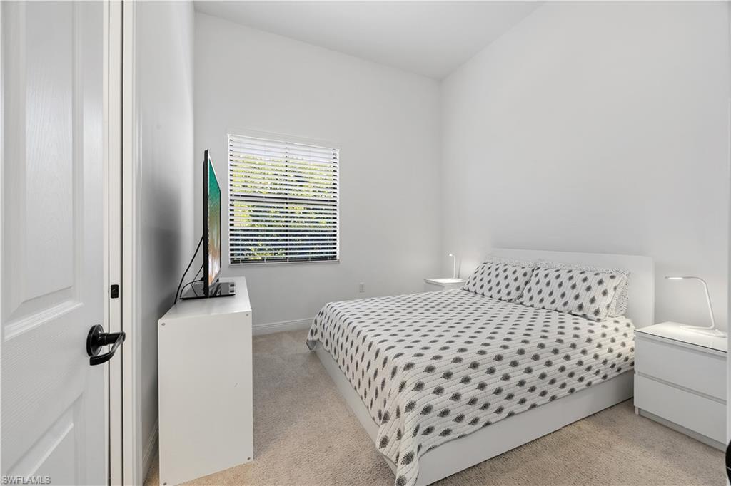 MAPLE RIDGE - Residential