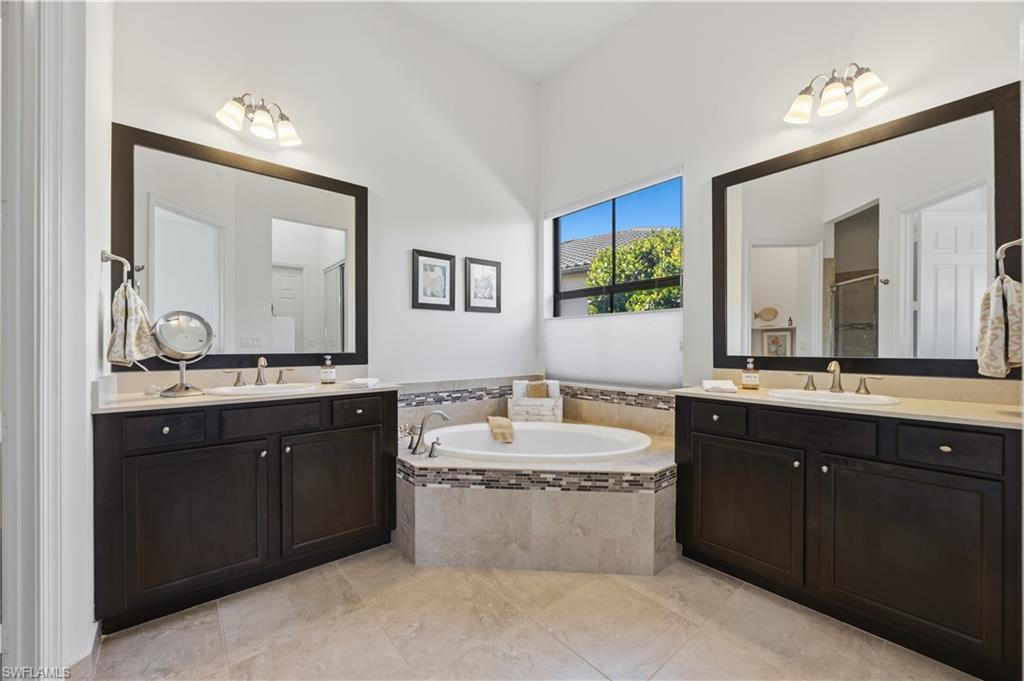 MAPLE RIDGE - Residential