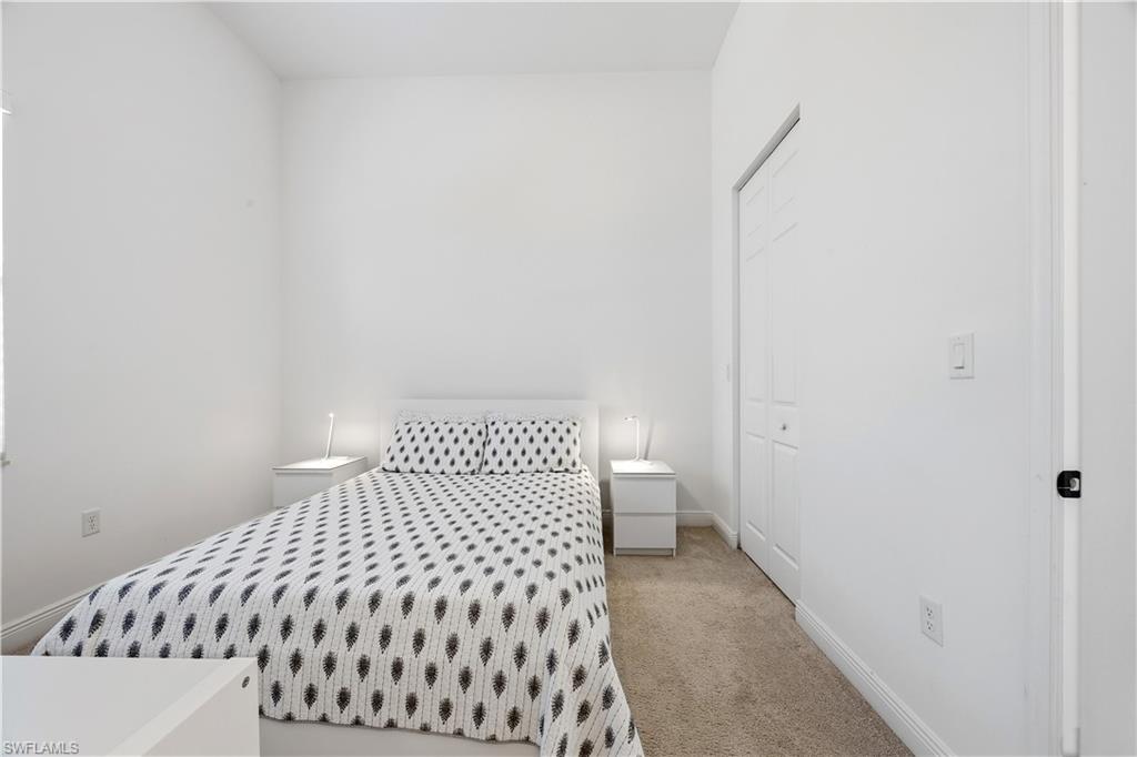 MAPLE RIDGE - Residential