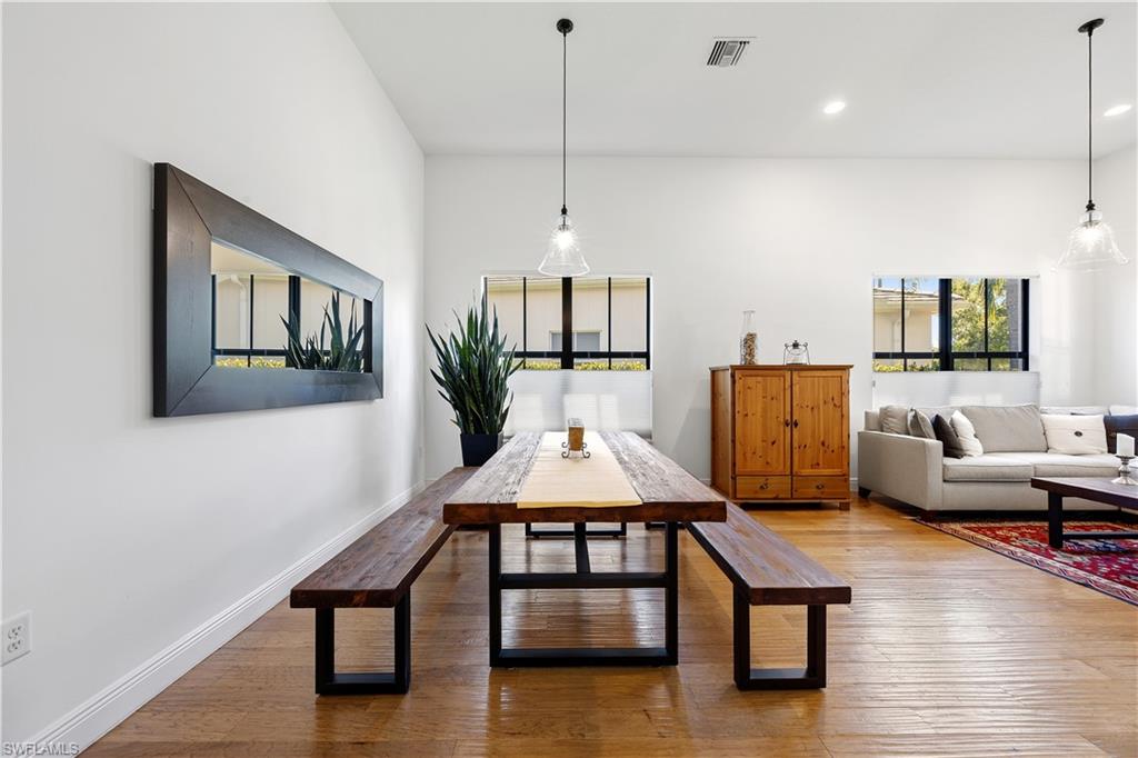 MAPLE RIDGE - Residential