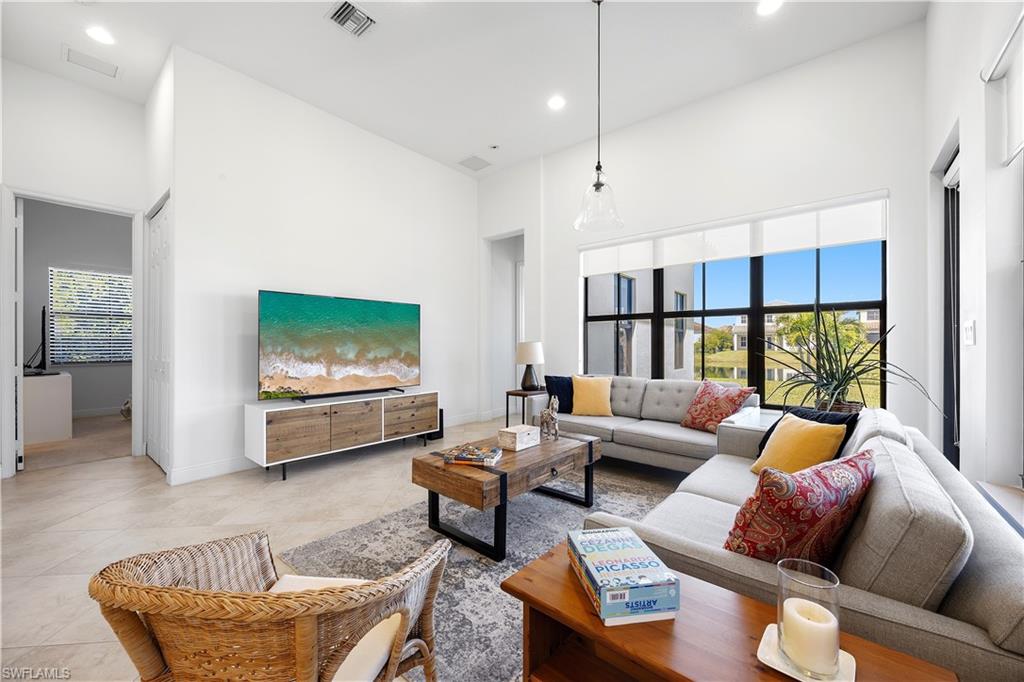 MAPLE RIDGE - Residential