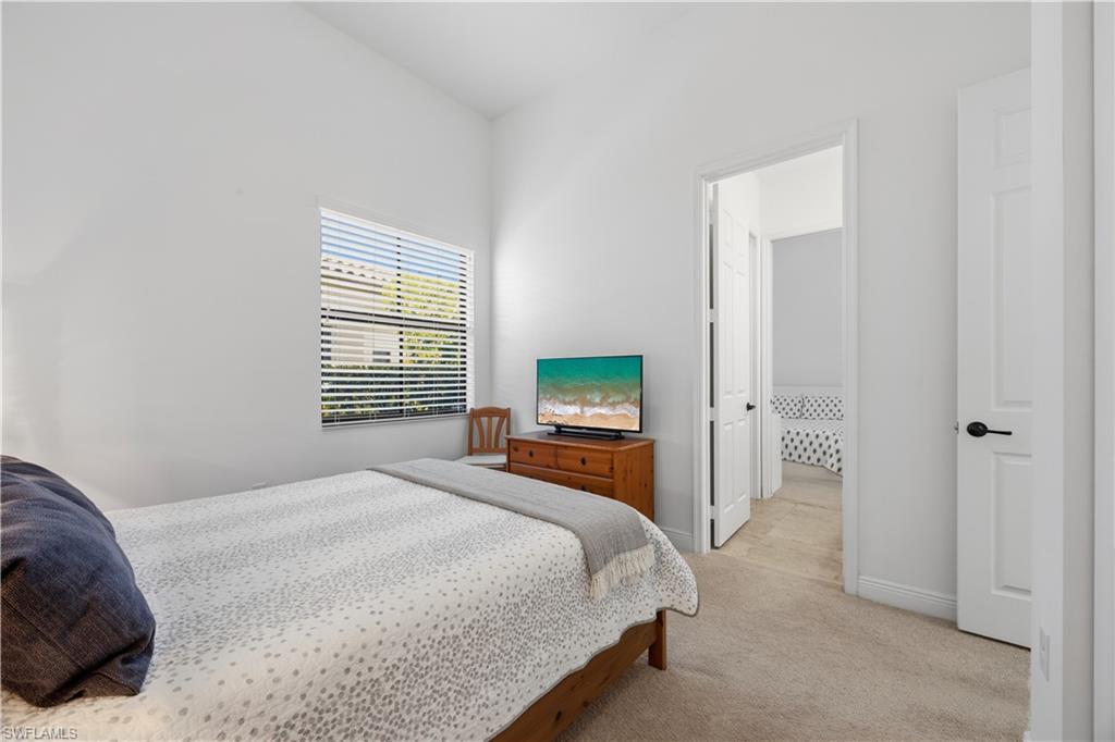 MAPLE RIDGE - Residential