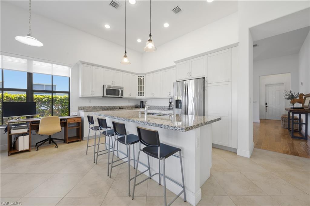 MAPLE RIDGE - Residential