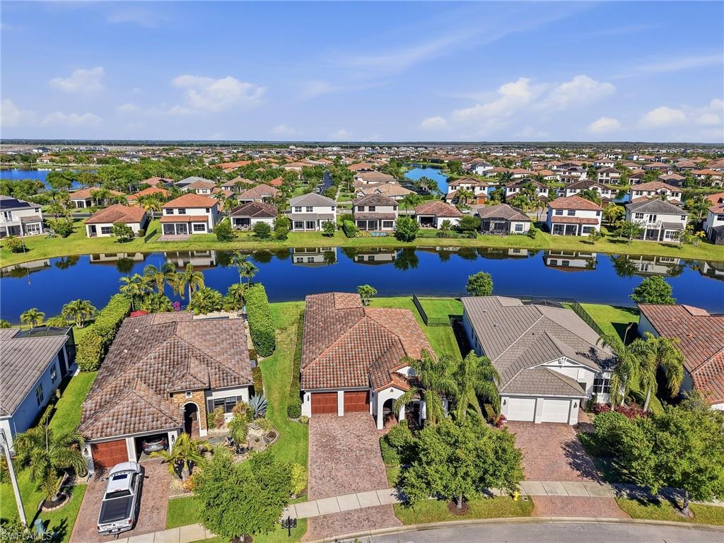 MAPLE RIDGE - Residential