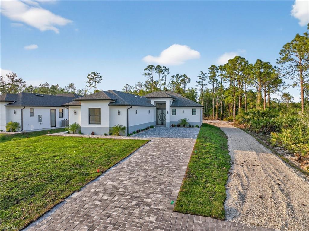 GOLDEN GATE ESTATES - Residential