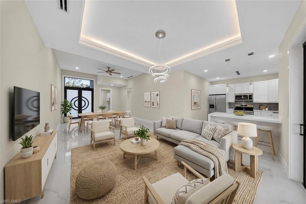 GOLDEN GATE ESTATES - Residential