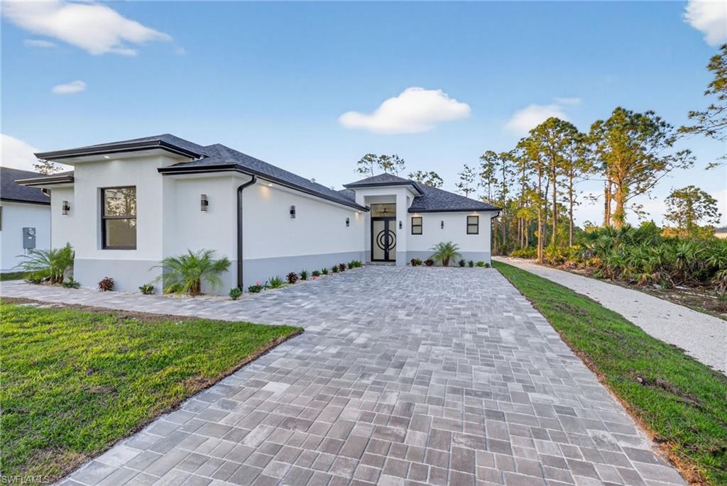 GOLDEN GATE ESTATES - Residential