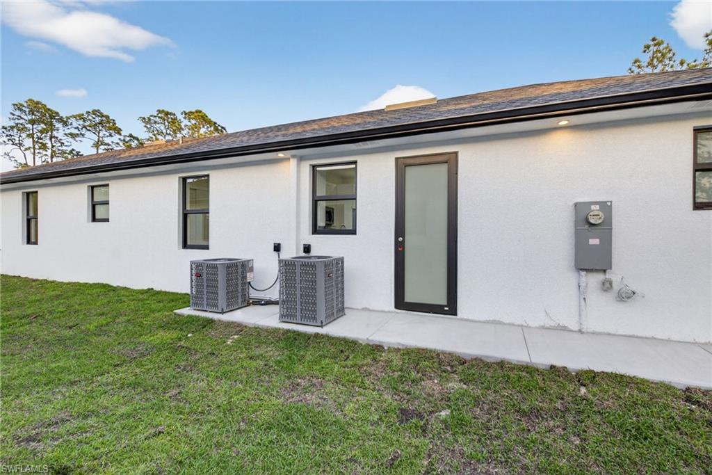 GOLDEN GATE ESTATES - Residential