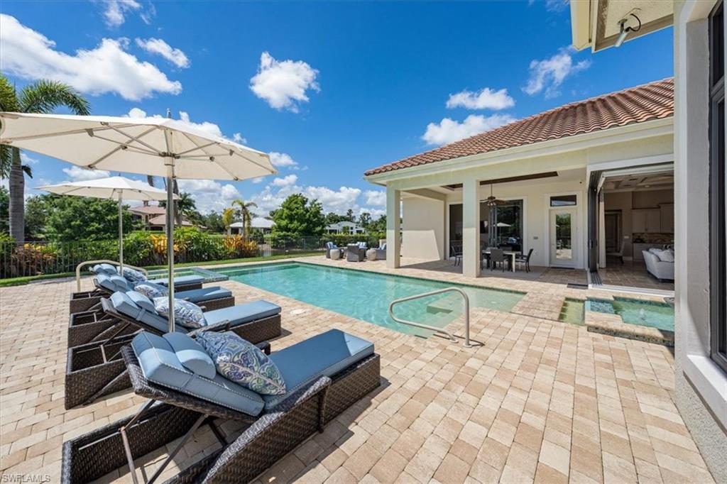 QUAIL WEST - Residential