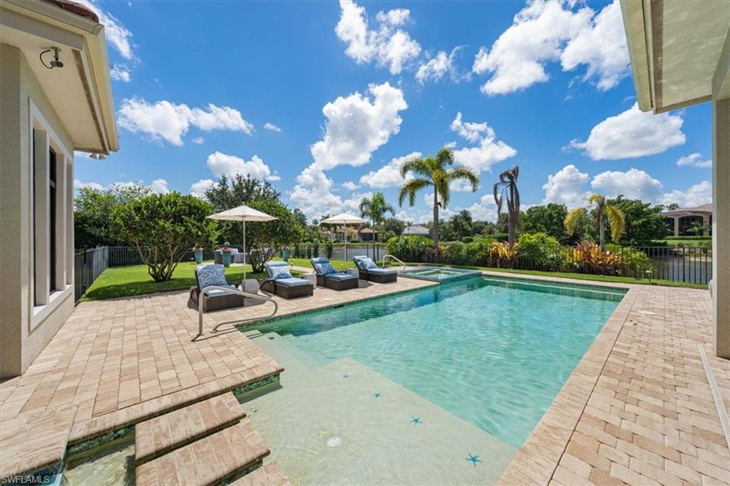 QUAIL WEST - Residential