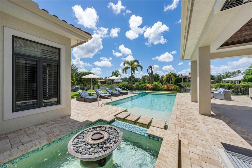 QUAIL WEST - Residential