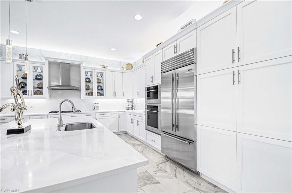 VALENCIA TRAILS - Residential