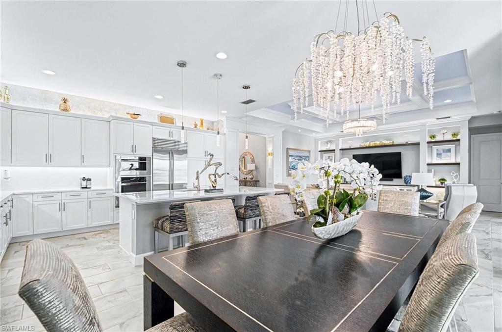 VALENCIA TRAILS - Residential