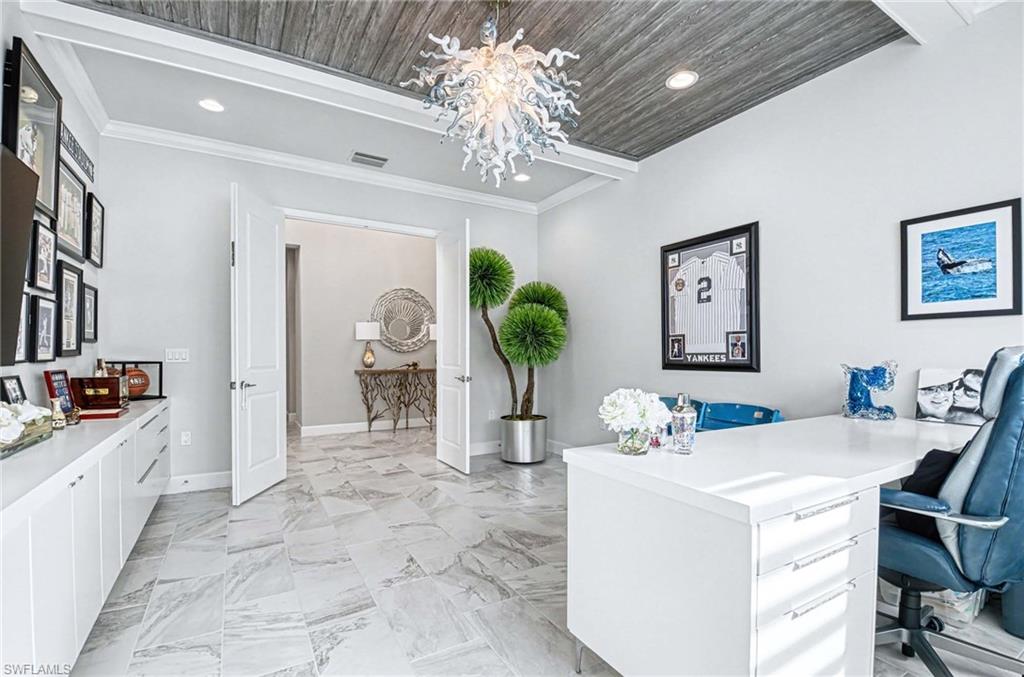 VALENCIA TRAILS - Residential