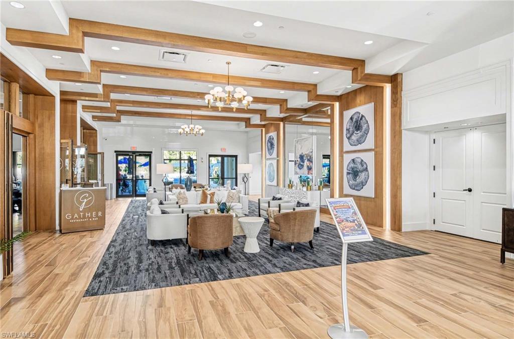 VALENCIA TRAILS - Residential