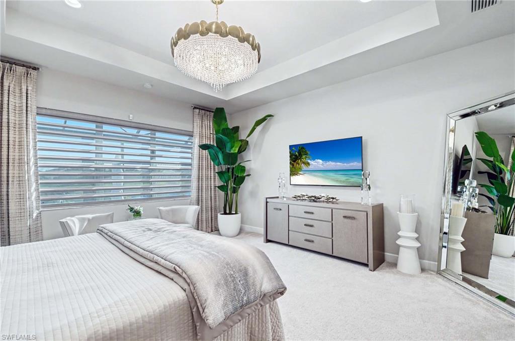 VALENCIA TRAILS - Residential