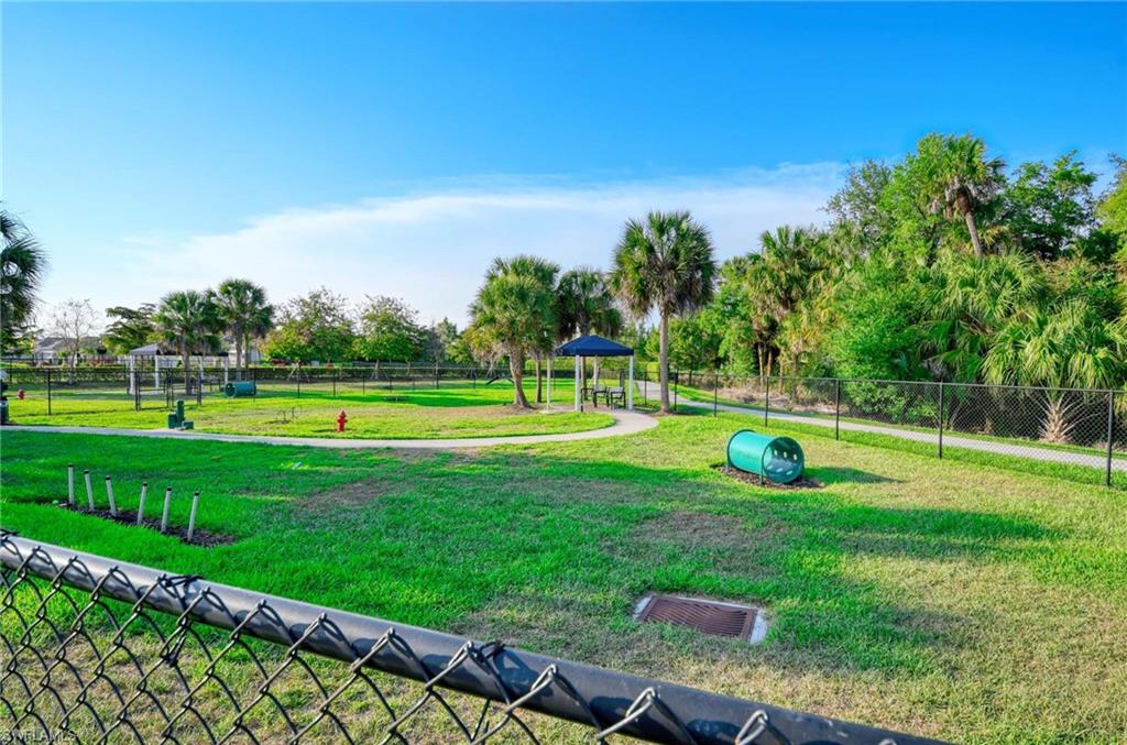 VALENCIA TRAILS - Residential