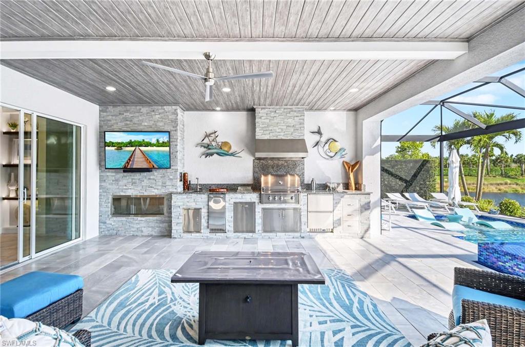 VALENCIA TRAILS - Residential