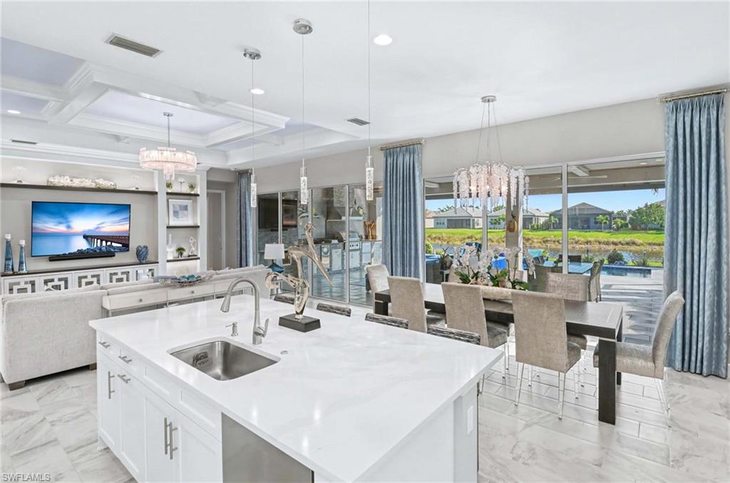 VALENCIA TRAILS - Residential