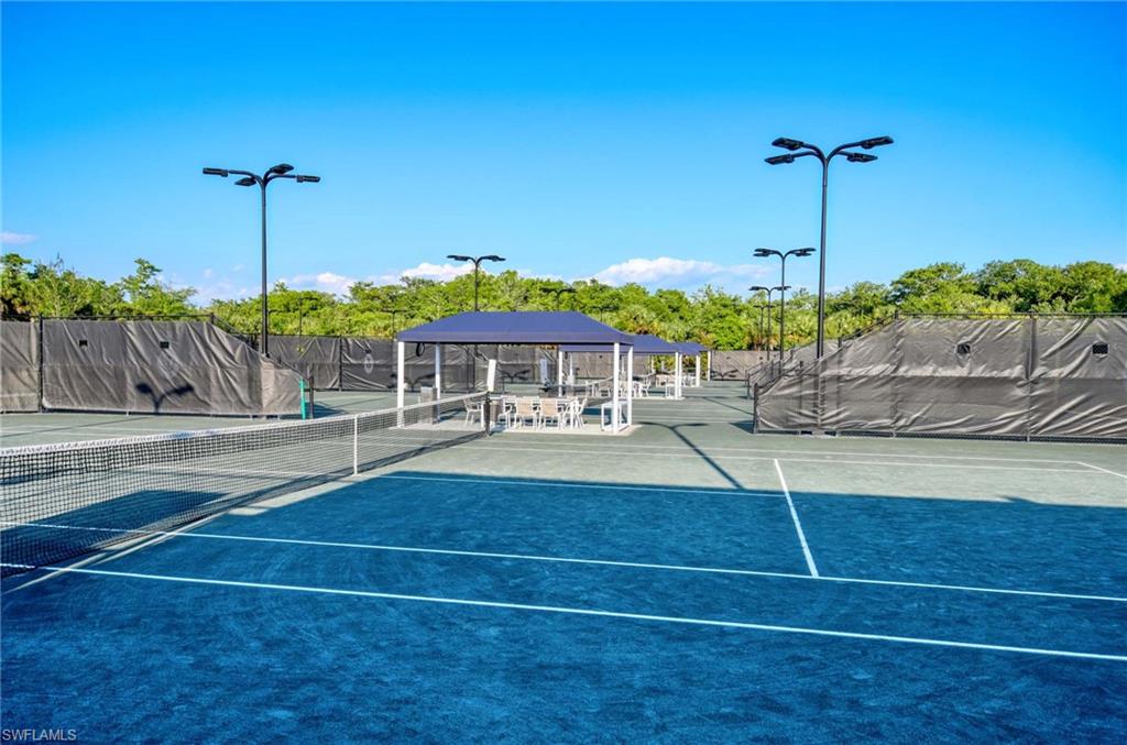 VALENCIA TRAILS - Residential