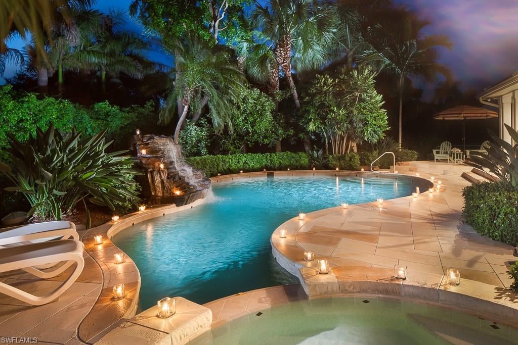2750 Treasure LN
