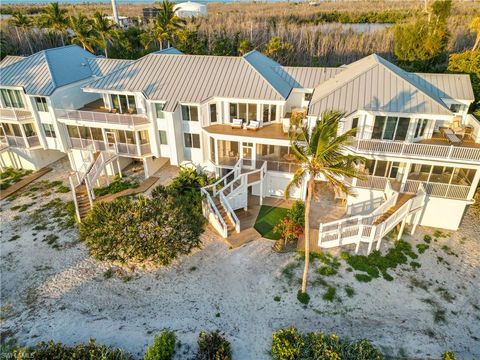 A home in CAPTIVA