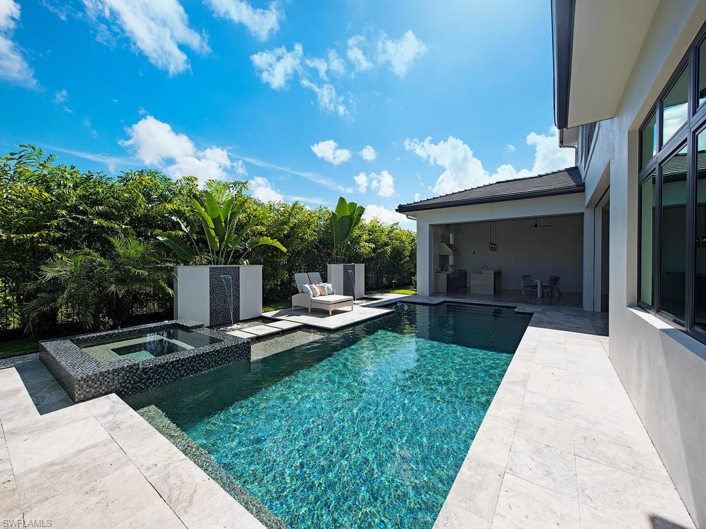 MOORINGS - Residential