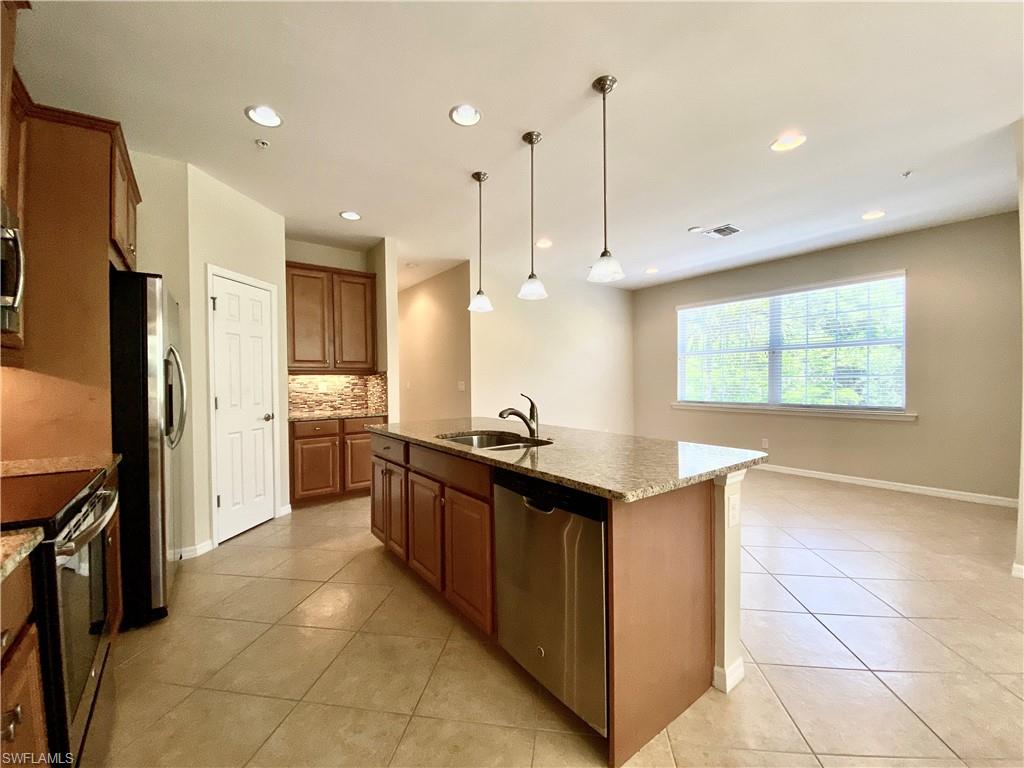 MIRASOL AT COCONUT POINT - Residential