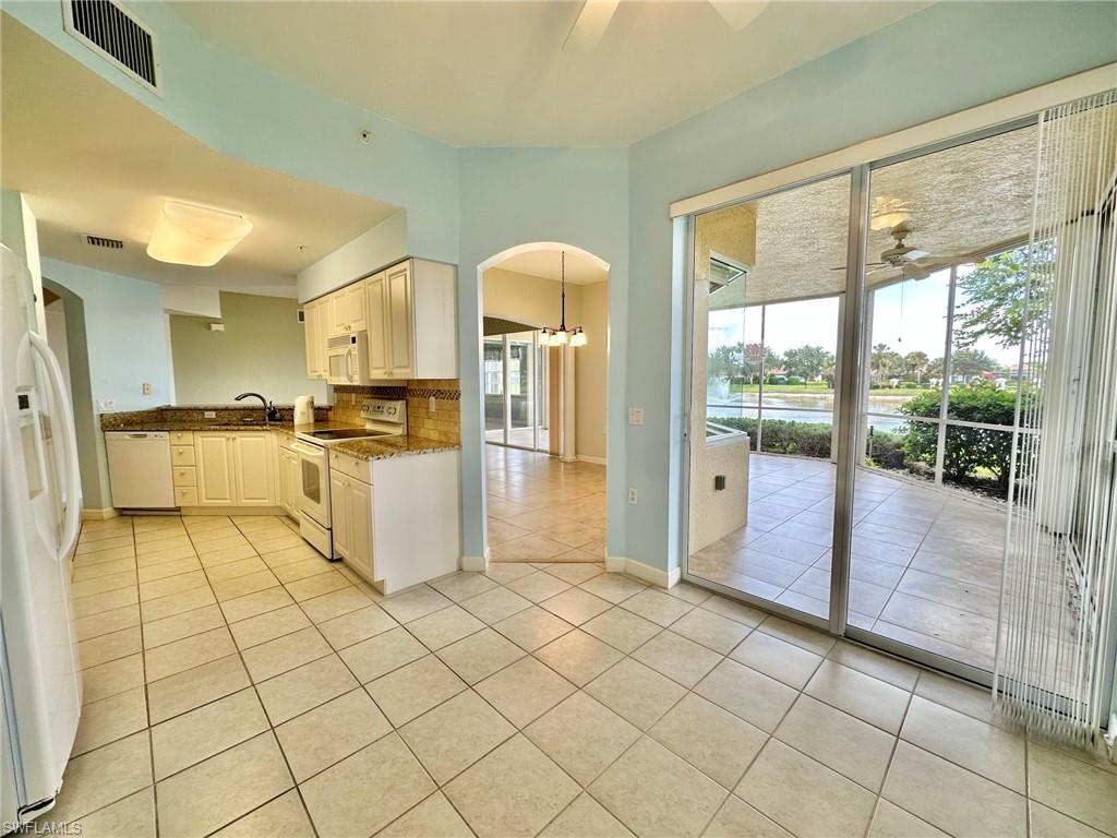 CORAL BAY II - Residential Lease