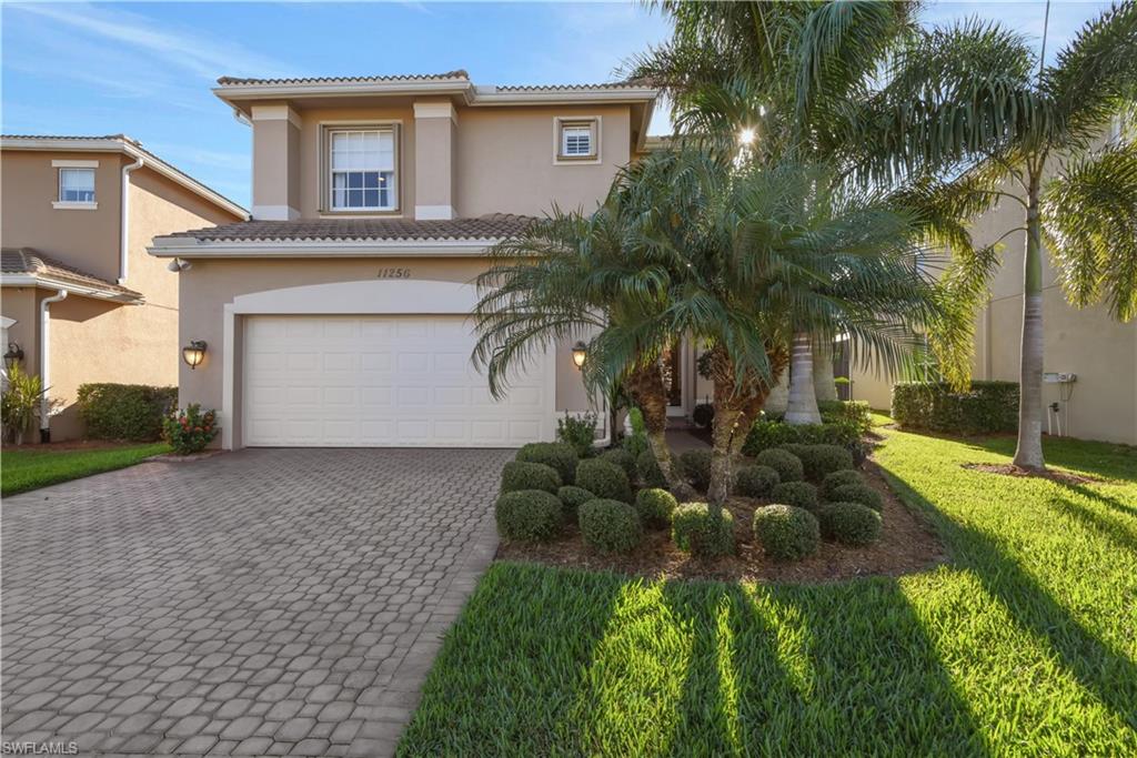 BOTANICA LAKES - Residential