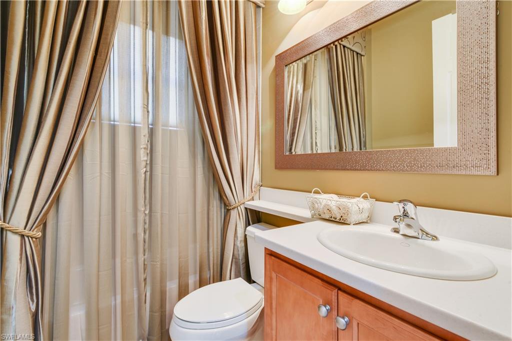 BOTANICA LAKES - Residential