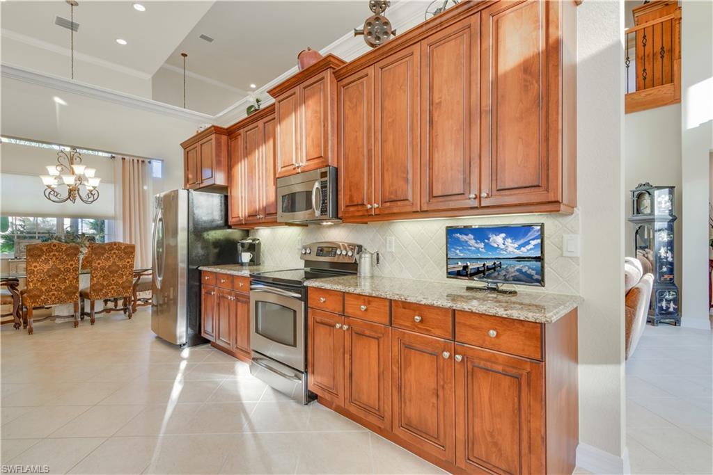 BOTANICA LAKES - Residential