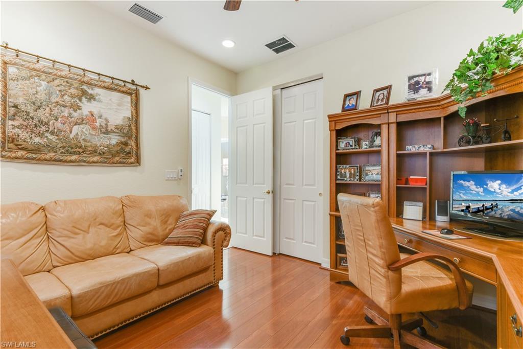 BOTANICA LAKES - Residential