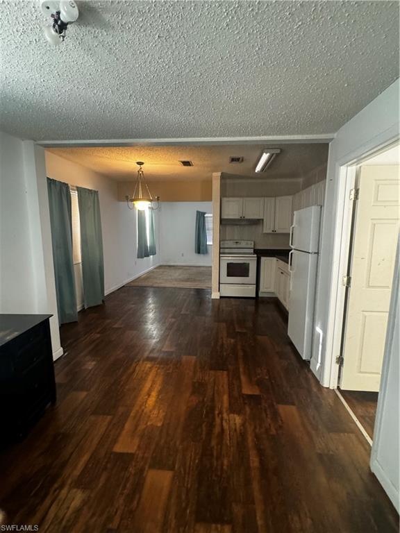 CLEWISTON - Residential