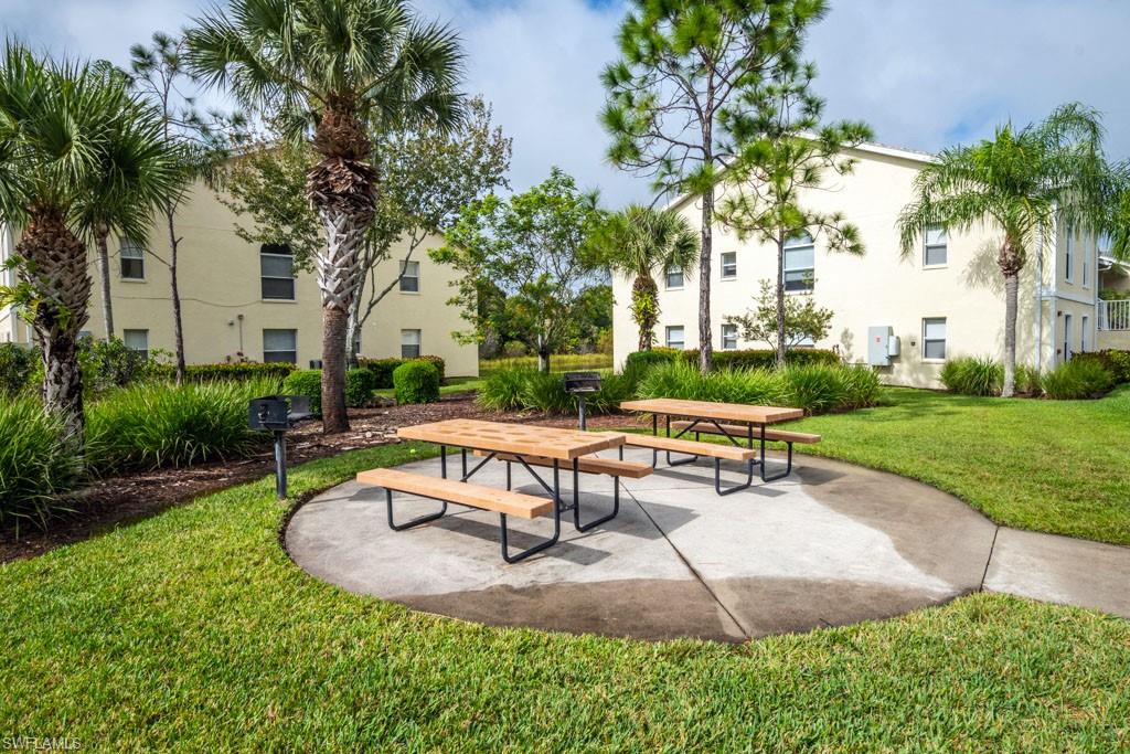 BERMUDA PALMS - Residential