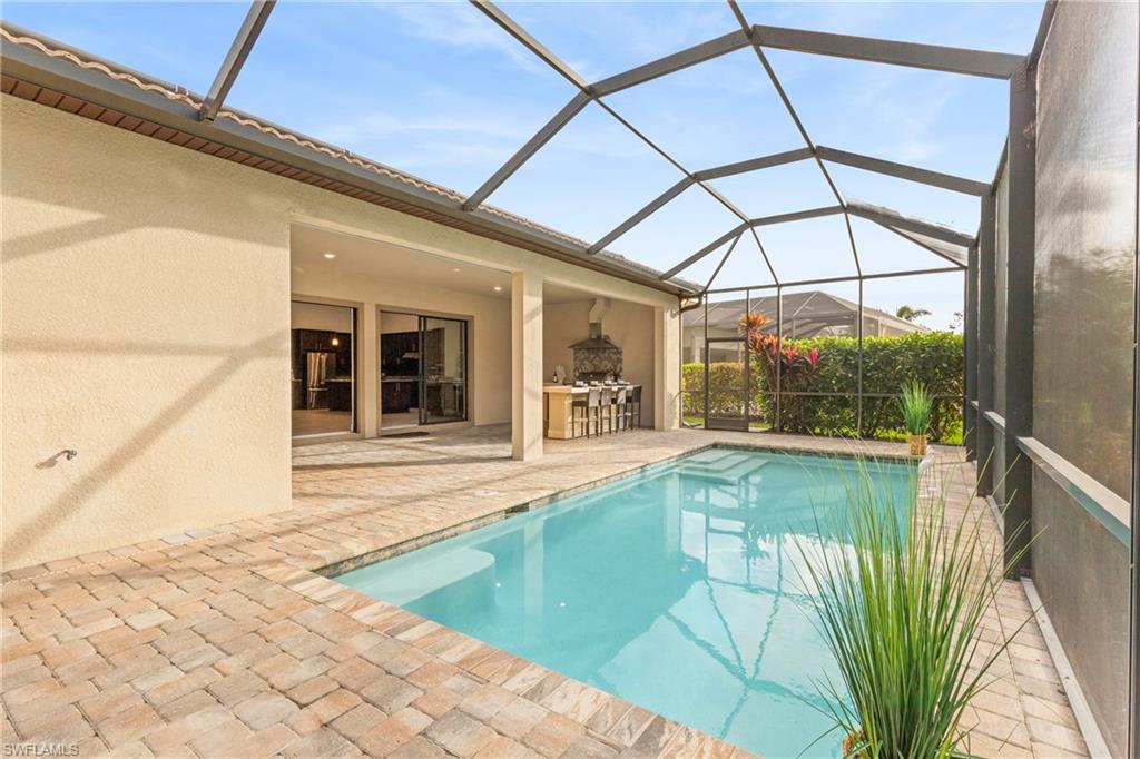 CORKSCREW SHORES - Residential