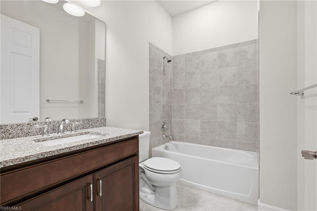 CORKSCREW SHORES - Residential