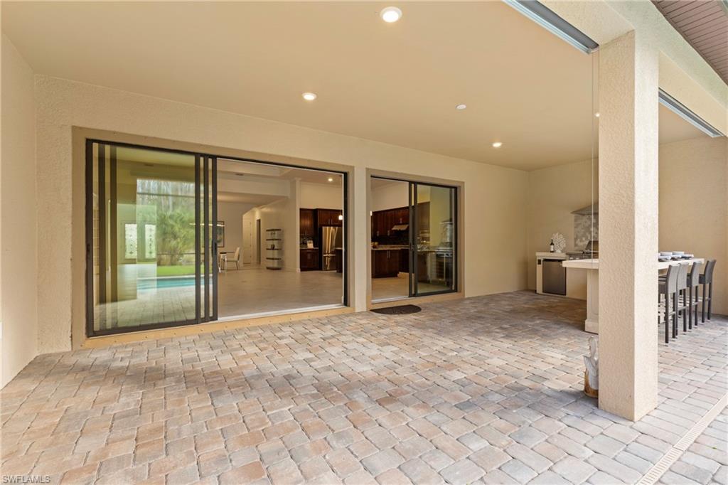 CORKSCREW SHORES - Residential