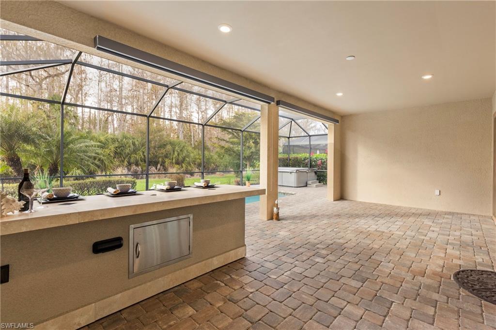 CORKSCREW SHORES - Residential