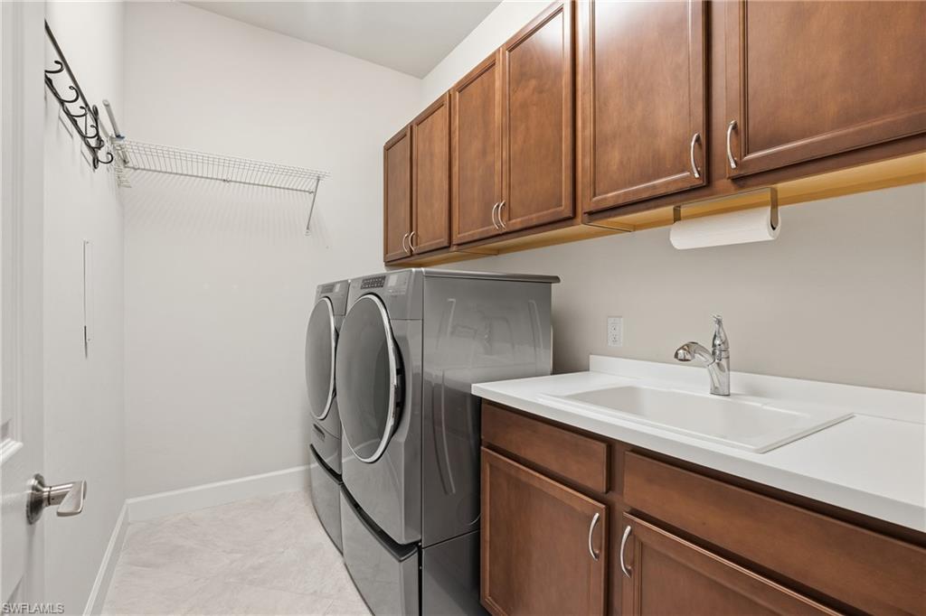 CORKSCREW SHORES - Residential