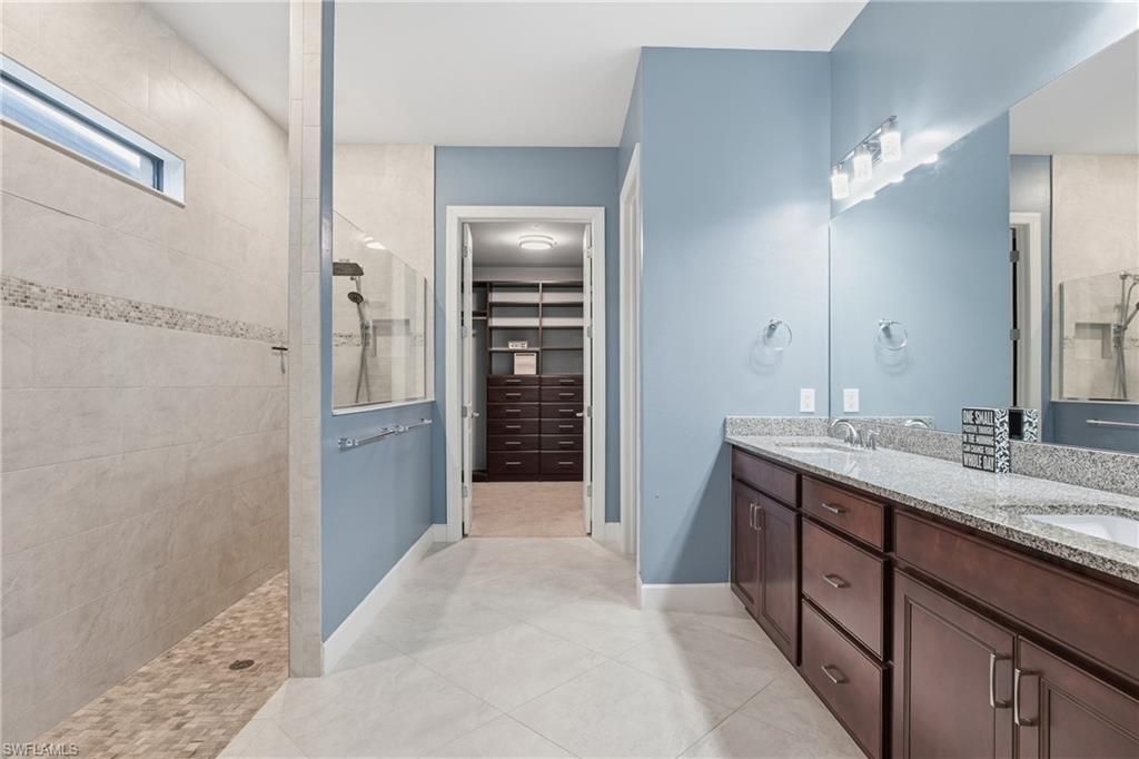 CORKSCREW SHORES - Residential