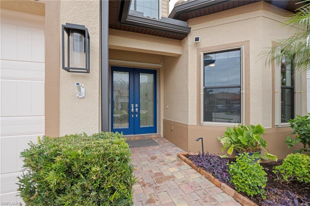 CORKSCREW SHORES - Residential