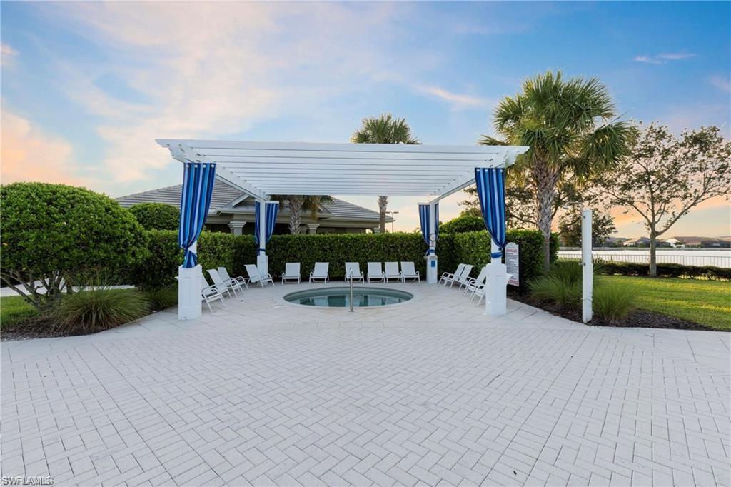 CORKSCREW SHORES - Residential