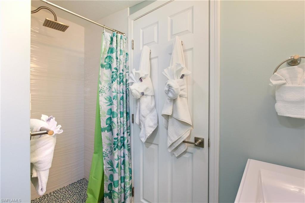 LEILANI - Residential