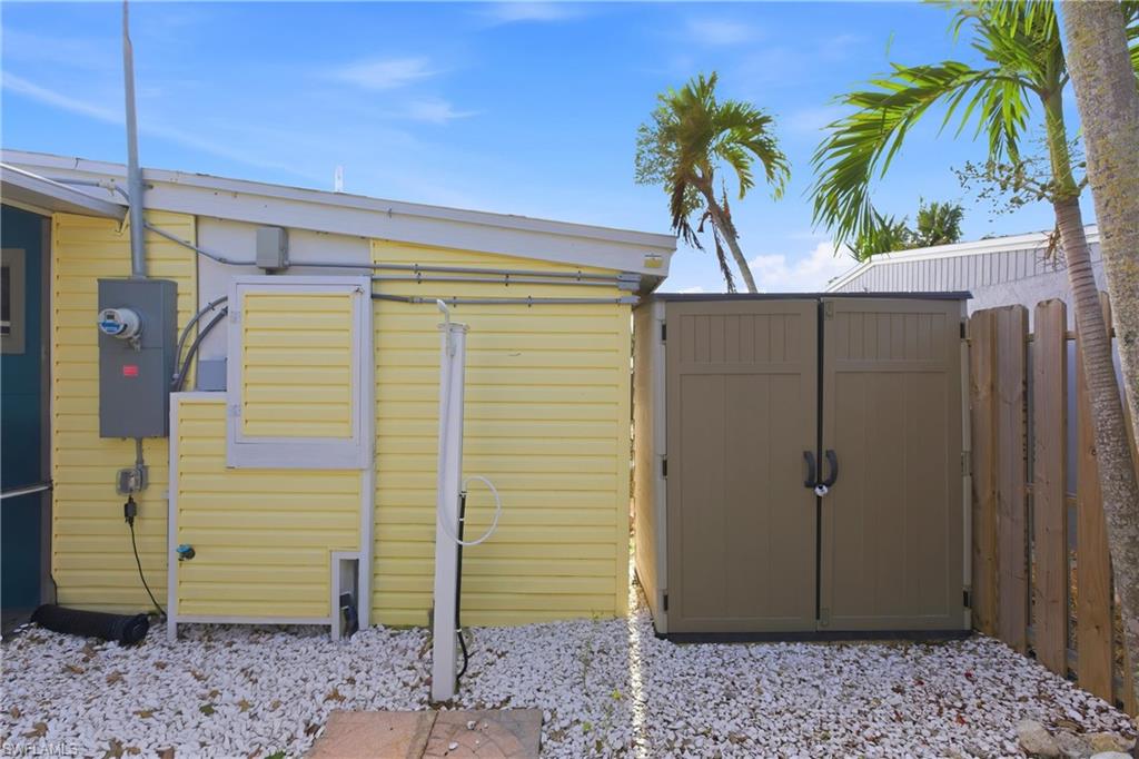 LEILANI - Residential