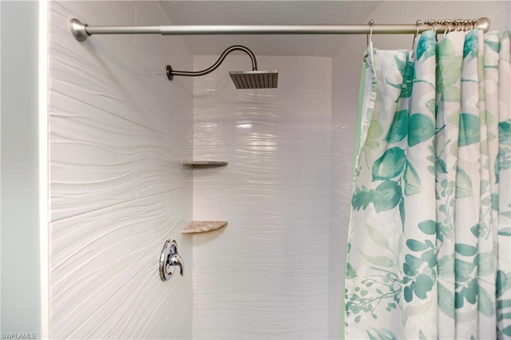 LEILANI - Residential