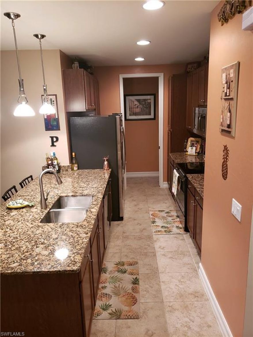 This upgraded townhouse is in the NEWER section of Bristol Pines. Built in 2015. 3 bed + loft and a 2 CAR GARAGE!
Master bedroom is on the ground floor.  Granite countertops, upgraded lighting, stainless appliances SCREENED LANAI. 2 large bedrooms upstairs with loft and full bathroom. The HOA includes an Xfinity package that includes Blast internet, two X1 platform digital converters, one standard converter, and digital programming package.
Great North Naples location! Just North of Vanderbilt Beach Road off of Collier.  This is where all the growth is happening in Collier. Minutes to shopping (including the new Point shopping center coming soon) minutes to 75 and yet still only about 10 miles to Vanderbilt beach! Much sought after school district. See floor plan in pictures.
